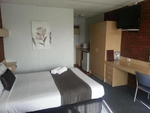 Big Valley Lakeside Paradise Motor Inn Shepparton Exteriér fotografie